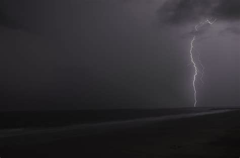 Thunderstorm At The Beach Canon Eos 5d Mark Iv © 2020 Klau Flickr