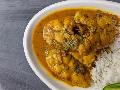 A Platter Of North Indian Style Fish Curry With Rice Stock Photo