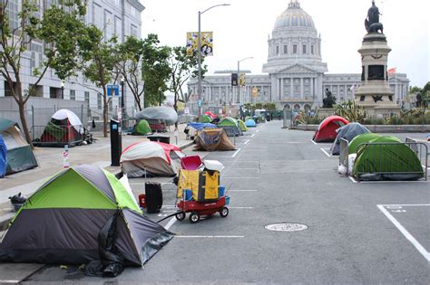 Homeless Tents Why Do Thousands Of L A S Homeless Shelter Beds Sit Empty Each Night Stockpict