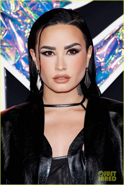 Demi Lovato Rocks A Black Leather Ensemble On MTV VMAs Red Carpet Ahead Of Her Big