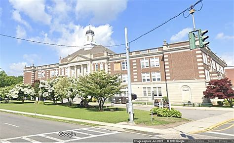 Mamaroneck School District Failed To Address Race Gender Based