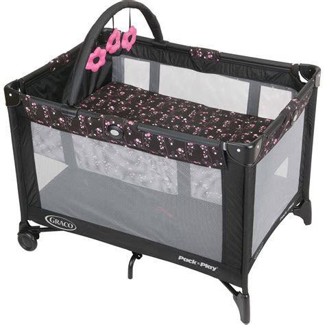 Graco Pack N Play On The Go Playard With Bassinet Priscilla