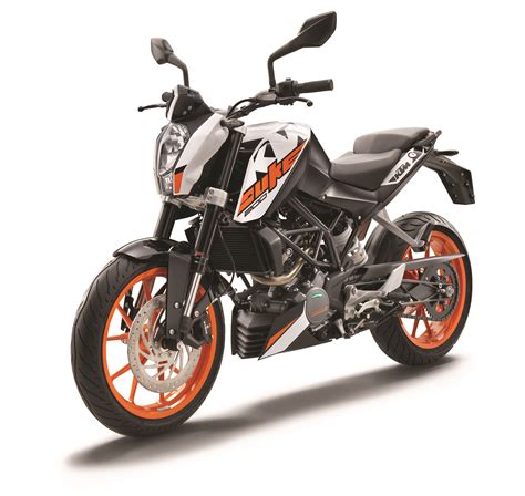 Official fanpage of ktm malaysia. KTM Malaysia Launches 2018 KTM 200 Duke at KTM Orange ...