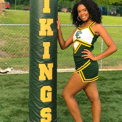 Pinterest Kieriaasia Hot Cheerleaders Cheerleading Outfits Black Cheerleaders