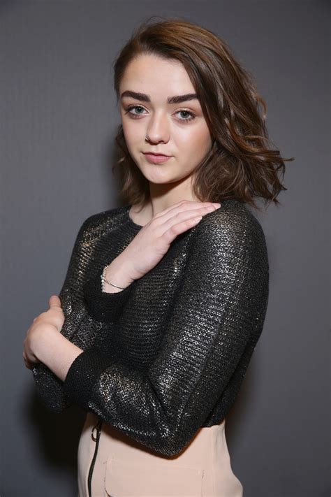 Maisie Williams Wiki Game Of Thrones Fandom Powered By Wikia