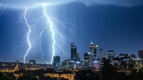 Perth Weather Strong Winds And Heavy Rain Coming To Wa This Weekend As