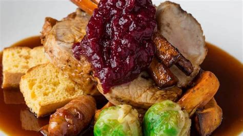 Gordon ramsay demonstrated how to perfect roasting a turkey. Celebrate Thanksgiving with Gordon Ramsay Restaurants | News
