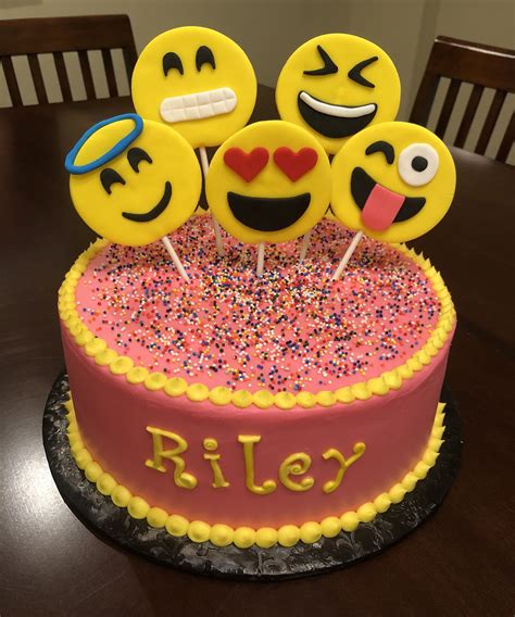 Emojis Birthday Cake Video Cake Girl Cakes Buttercream Frosting My Xxx Hot Girl