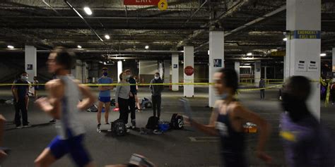 Covid Winter Chases Runners Into Parking Garages Wsj