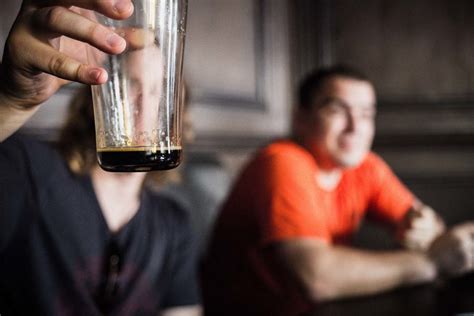 Stoppen Of Minderen Met Het Drinken Van Alcohol Tips Mannennieuws