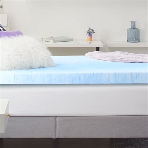The mostly known two types are memory foam and get foam mattress. 4" Gel-Infused Memory Foam Mattress Topper - Comfort ...