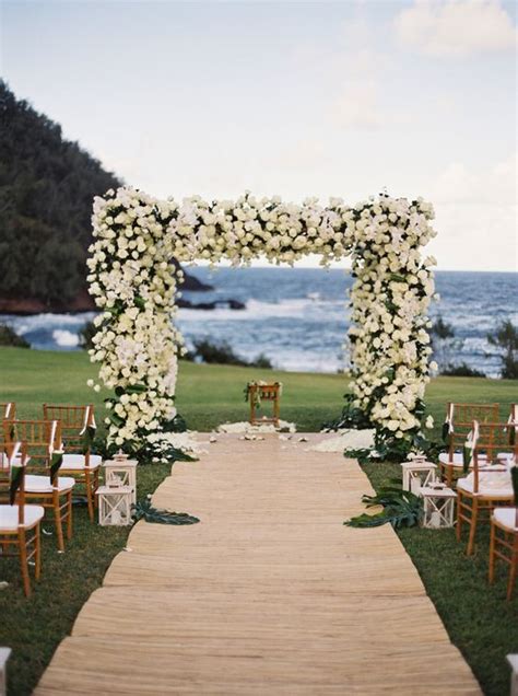 19 Charming Beach And Coastal Wedding Arch Ideas For 2018