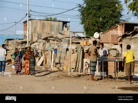 La Ville De Djibouti Slum Dschibuti Slum Photo Stock Alamy