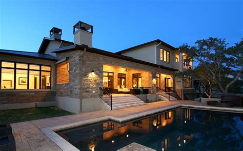Luxury Home At Night Download Hd Wallpapers