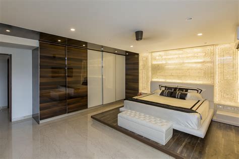 Luxury Bedroom Interiors With Large Wardrobes Modern Apartment Design