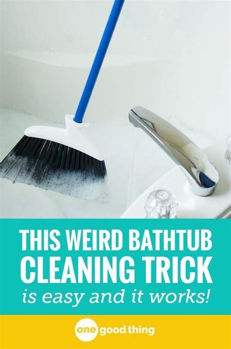 Check Out This Strange Yet Effective Trick For Cleaning Your Bathtub