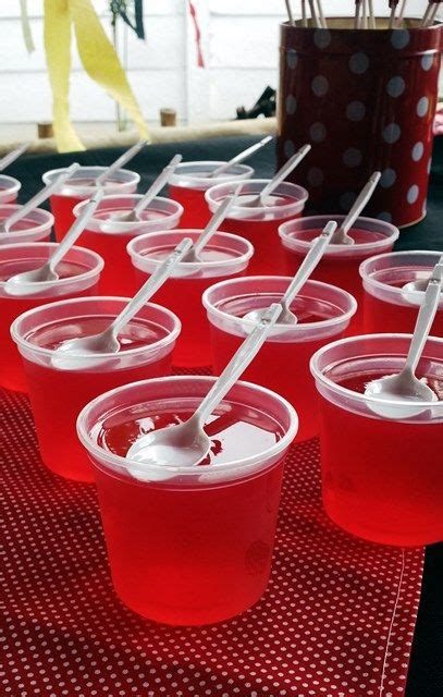 Red Jelly Cups Atiso đỏ Champagne Thạch Rau Câu