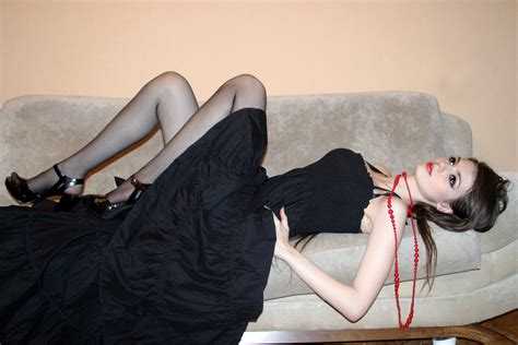 Black Dress Model Lying On Sofa HD Girls 4k Wallpapers Images