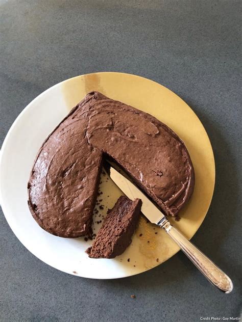 découvrez comment réaliser facilement la recette du gâteau au chocolat