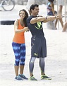 Christian de la Fuente y su esposa dan cátedra de ejercicio en la playa ...