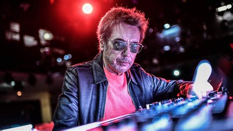 Jean Michel Jarre Dans Notre Dame En Images De Synthèse Ladepechefr