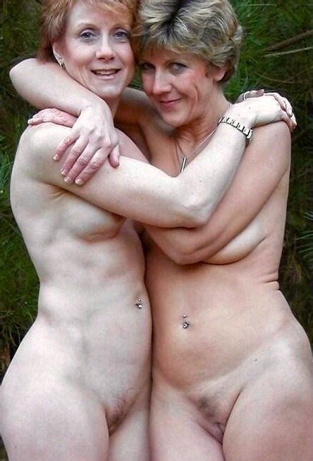 Nude Mature Women With One Tit