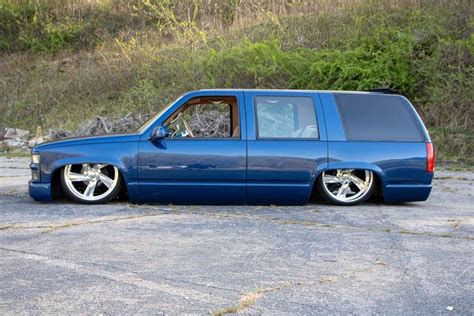 Bagged And Bodied Tahoe On 22s