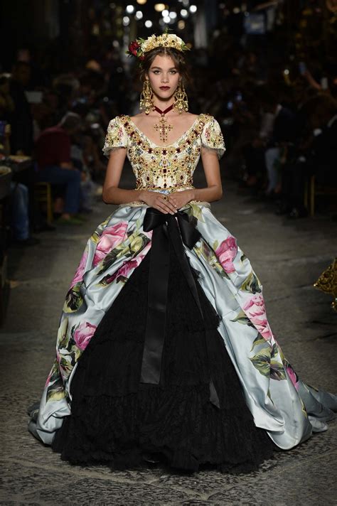 Dolce And Gabbana Alta Moda 2016 Fashion Trendsetter