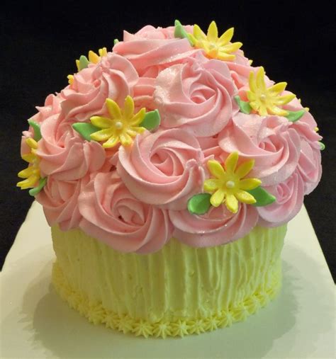 Giant Cupcake — Birthday Cakes Cake Decorating Giant Cupcake Cakes