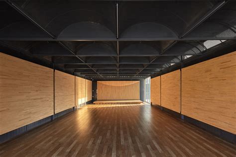 Black Box Gym By Horus Architectural Design And Epos Architects 16
