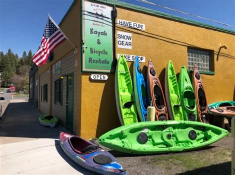 Take A Kayak Trip With Sky Lakes Wilderness Adventures