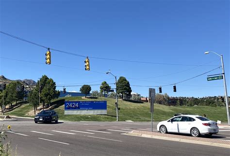 Developer of controversial Colorado Springs 2424 Garden of the Gods