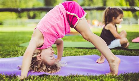 Yoga Für Kinder Entspannung Bewegung Und Spaß Schrotandkorn