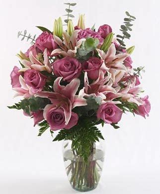 Browse costco.com wide array of bulk flowers from roses to gerbera daisies plus many more! Costco Bulk Flowers | Flower centerpieces wedding, Costco ...