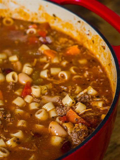 Show of hands who loves olive garden's unlimited soup, salad and breadsticks? Copycat Olive Garden Pasta e Fagioli - 12 Tomatoes in 2020 (With images) | Olive garden pasta ...