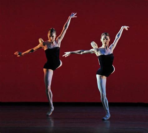 The Royal Ballets Nathalie Harrison And Elizabeth Harrod In Liam Scarletts Viscera © Dave