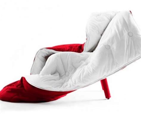 This Cocoon Chair Will Change Your Netflix Binge Watching