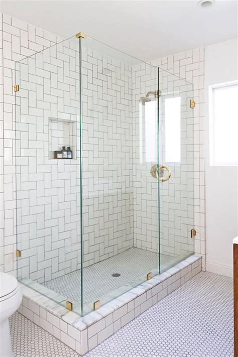 Flat shipping & 365 day returns. Blog - Be Daring on a Budget: 10 Really Interesting Ideas With Plain White Tile | Decoraport Canada