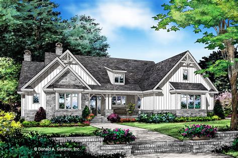 Farmhouse Style House Plan 3 Beds 2 Baths 2115 Sqft Plan 929 1077