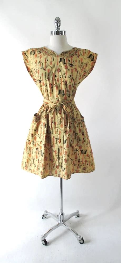 Vintage 50 S Swirl Wrap Dress Kitchenware Novelty Print M Wrap Dress Swirl Dress Vintage