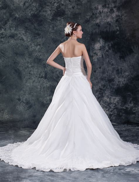Chic A Line Sweetheart Neck Ruched Satin Ivory Bridal Wedding Dress