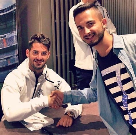 I used a #5 guard on the sides and back and created a disconnected cut. Pin by Tanmay Gusain on isco ️ ️ ️ (With images) | Isco ...
