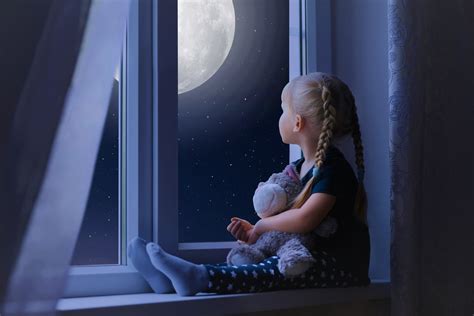 Little Girl Looking Out Window At Full Moon 5k Retina Ultra Hd