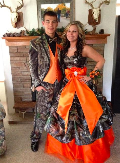 Most Embarrassing Prom Dresses Youll Ever See