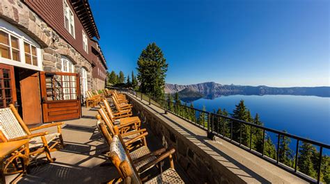Book The Best Places To Stay Around Crater Lake Oregon