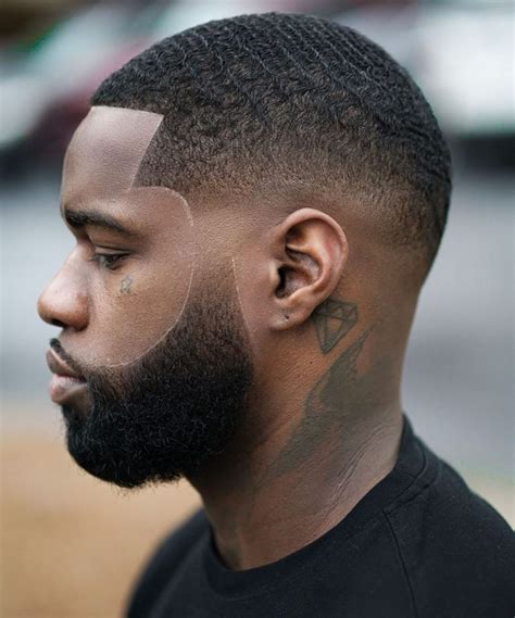 Short hair fade haircut for men. 17+ Cool Skin Fade Haircuts For Men:2021 Trends + Styles