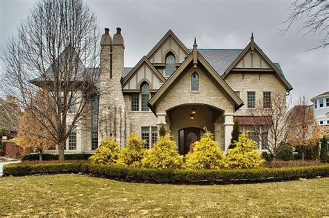 20 Of The Most Gorgeous Tudor Style Home Designs Tudor Style Homes