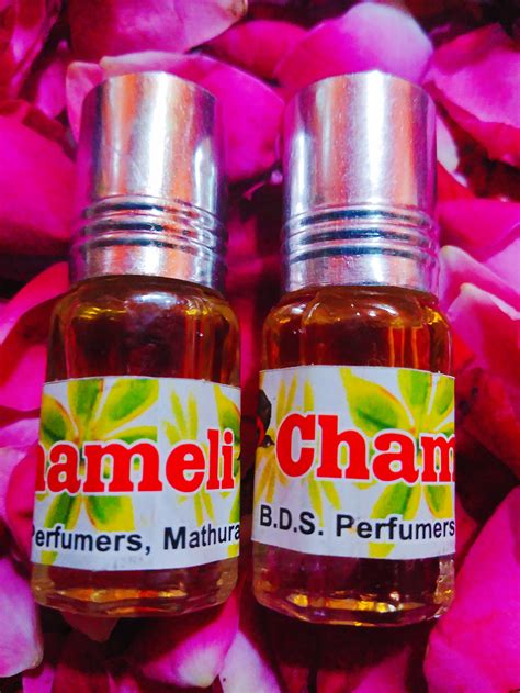 Jasmine Scent Alcohol Free Rose Perfume Oil Pure Natural Chameli Ittar