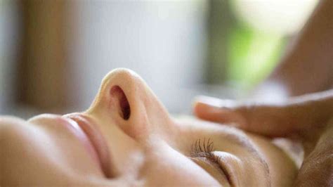 Exploring Why Head Massage Feels Good Massaging Tips 2023
