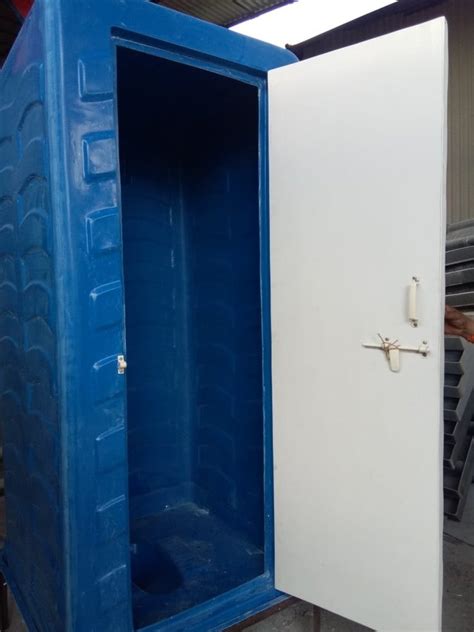 Panel Build Frp Portable Toilets For Industrial And Commerical No Of